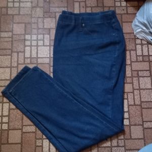 Jeggings size 1X (16-18)